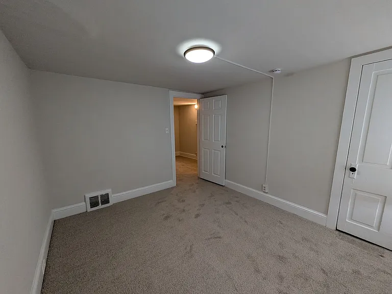 417 Lincoln Ave — Photo 9