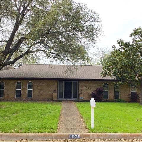 1st image of 4025 Alicante Ave