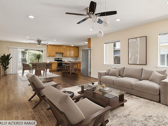 5th image of 1135 4th Street
