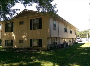 1737 Tennessee St #1-4, Lawrence, KS 66044