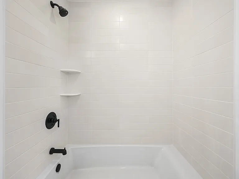 8 Millard St — Photo 33