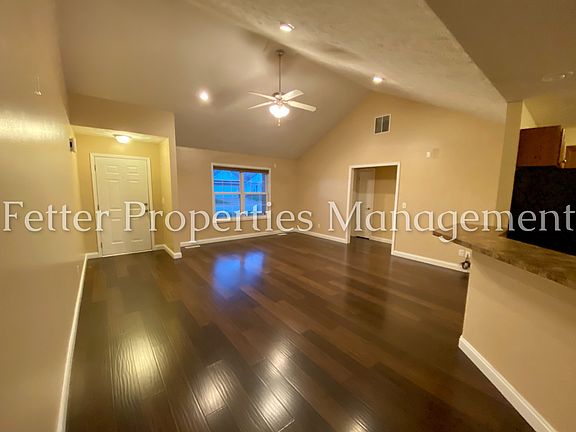 2nd image of 10571 Tecumseh Dr