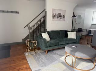 1572-1574 E Livingston Ave, Columbus, OH 43205