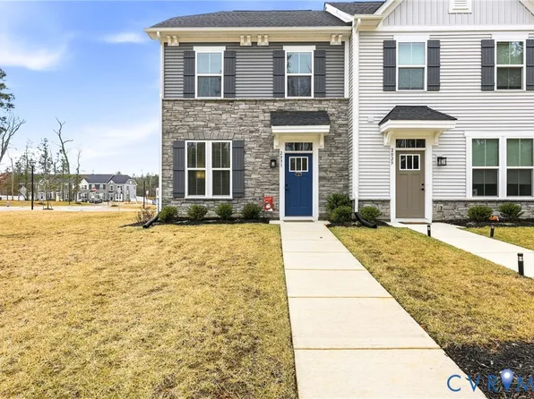 2031 Turtle Pkwy, Sandston, VA 23150