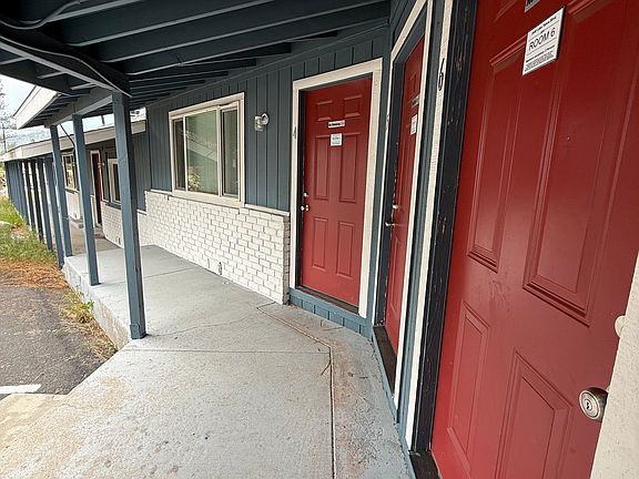 4th image of 2440 Lake Tahoe Blvd #1-8