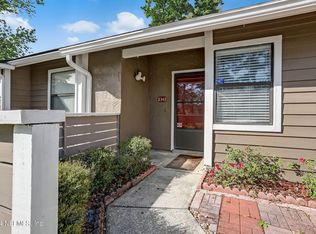 8349 Derbyshire Pl, Jacksonville, FL 32244