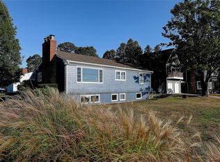 134 Waterview Ave, Riverside, RI 02915