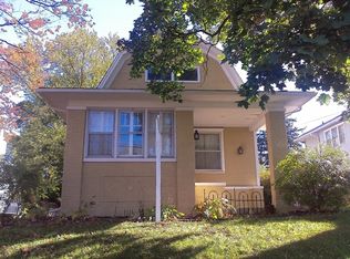 132 Park Ave, Dekalb, IL 60115