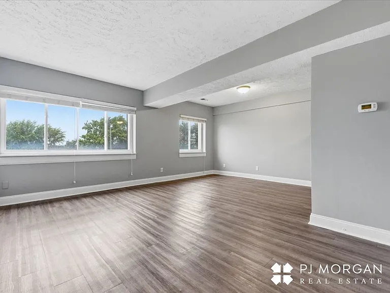 Mill Pointe — Photo 21