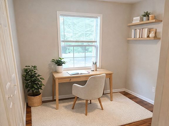 5th image of 97 Harper Rd SE