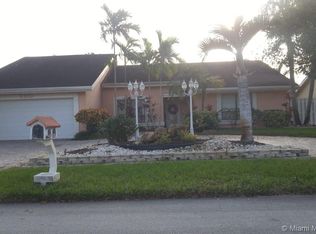 2210 NW 102nd Way, Pembroke Pines, FL 33026