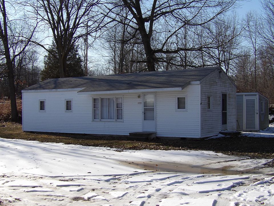 1st image of 2400 Short St