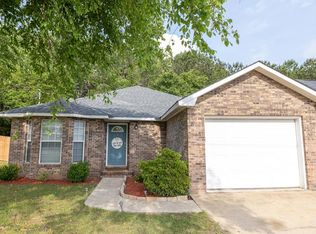 233 Mimosa Rd, Phenix City, AL 36870