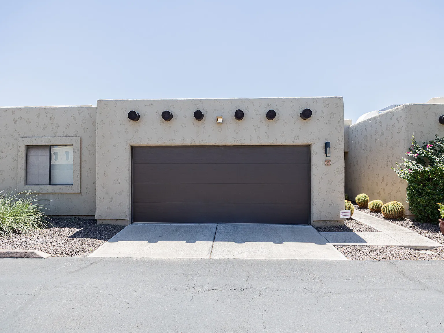 4226 N 22nd St Unit 9, Phoenix Az — Photo 2
