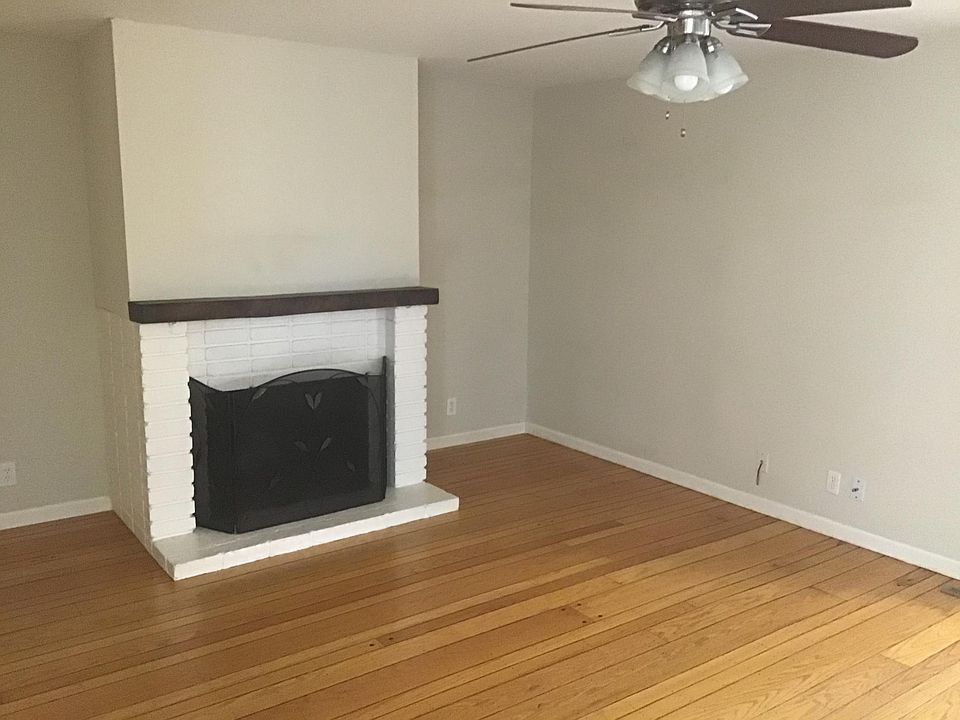 1st image of 8678 Beverly Ln