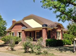 600 N Arkansas St, Seymour, TX 76380