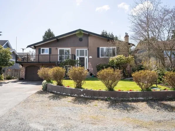 5368 1a Ave, Delta, BC V4M 1C5