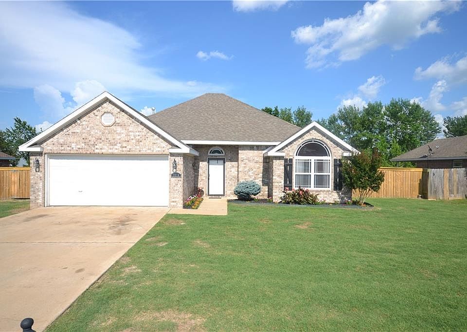 1st image of 2174 Meadowbrook Dr