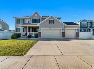 3859 W Young Lucerne Cir, Riverton, UT 84065