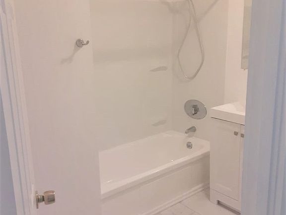 3rd image of 143 Groveland St #8