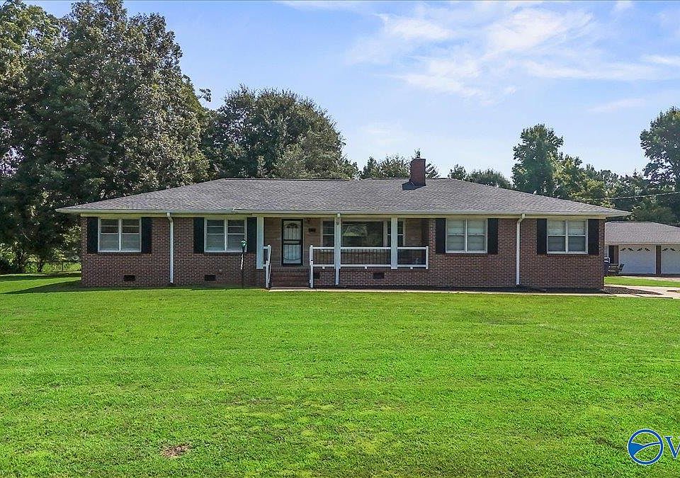 1st image of 34 Carver Rd