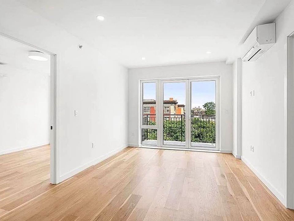 1st image of 105 Rogers Ave #603