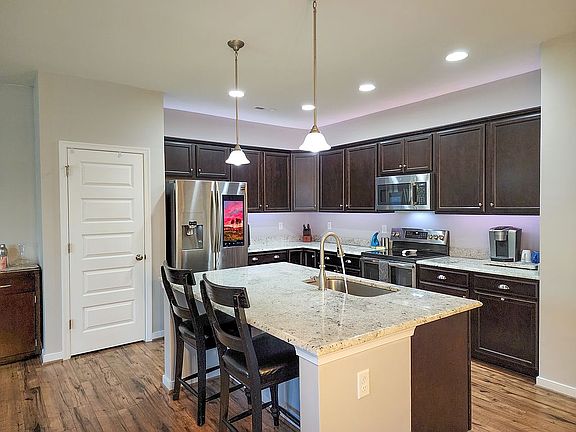 Great Room (Kitchen)