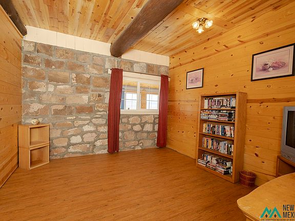 4th image of 7303 Bursum Rd