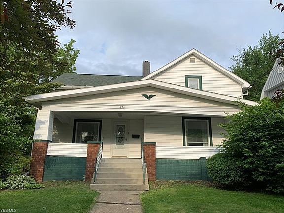 2nd image of 726 S Vine St