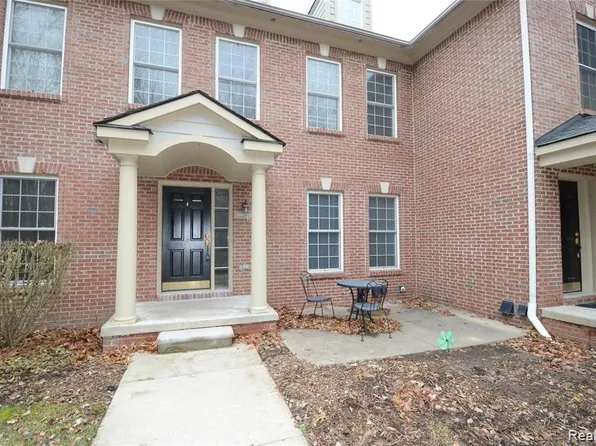 263 S Village Way #23, Canton, MI 48188