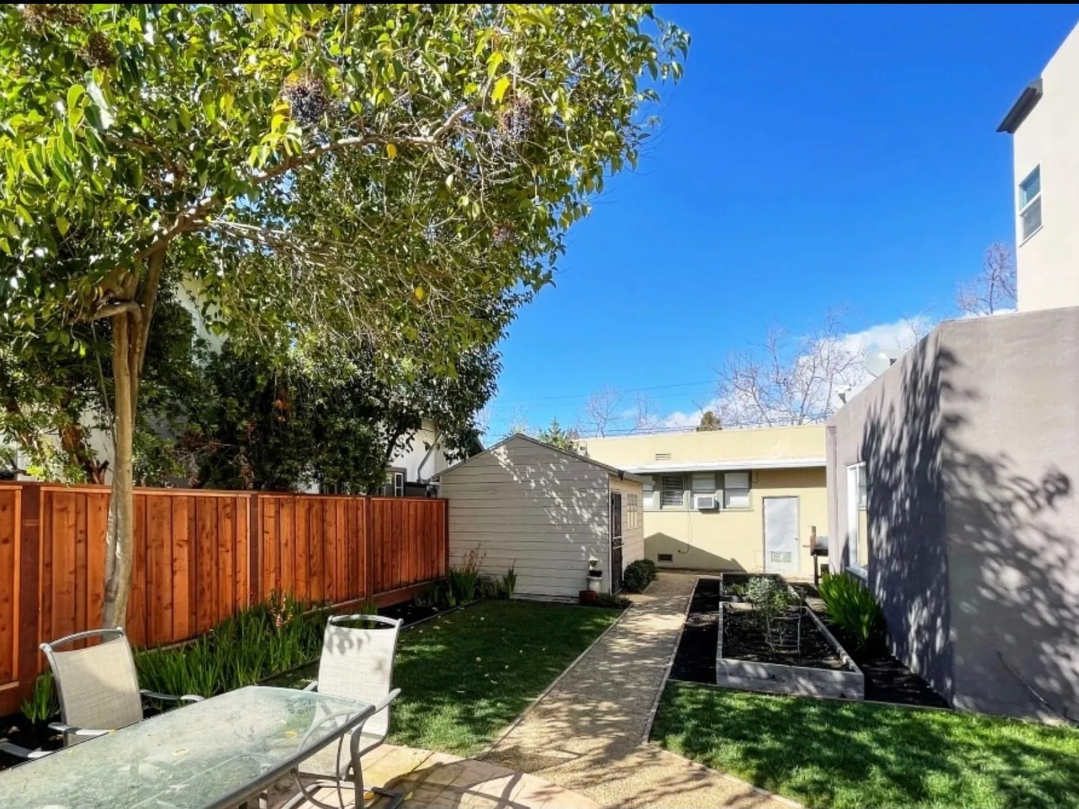 1 bed, 848 sqft, $2,150 — Photo 3