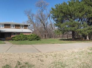 4353 E North St, Salina, KS 67401