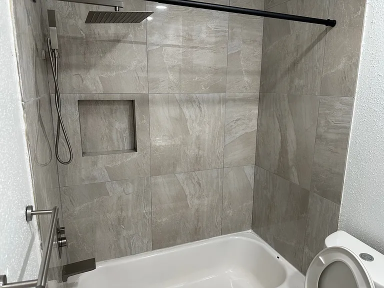 2nd bathroom shower