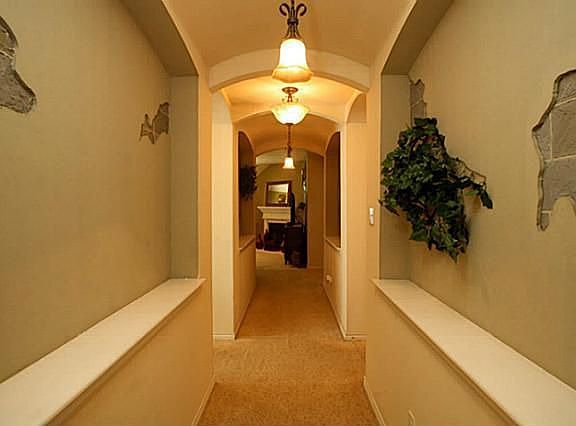 4th image of 5005 Raincrest Dr