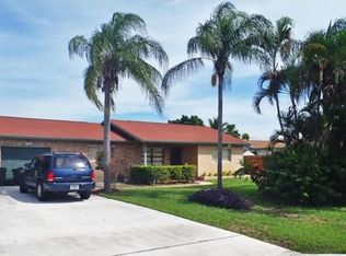 1917 Gregory Rd, Lake Clarke Shores, FL 33406