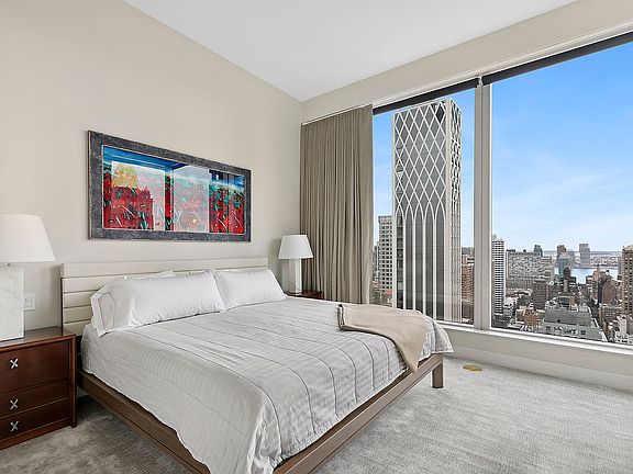 4th image of 15 E 30th St #29D