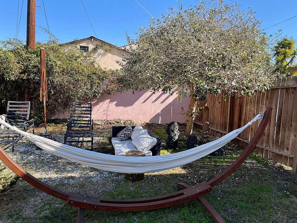 1st image of 3734 S Bentley Ave