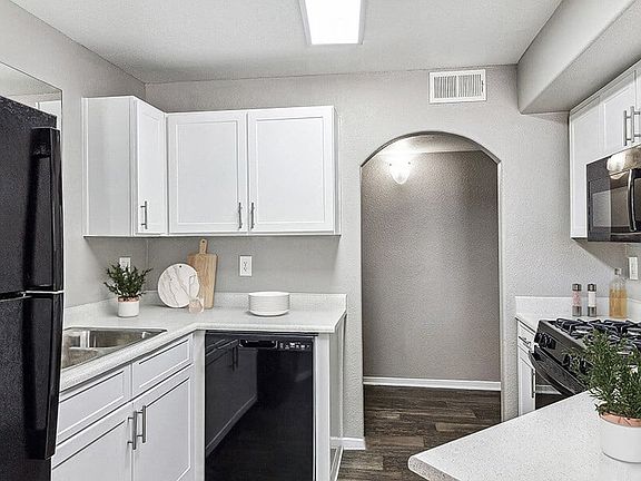 5th image of 3975 N Nellis Blvd #1004