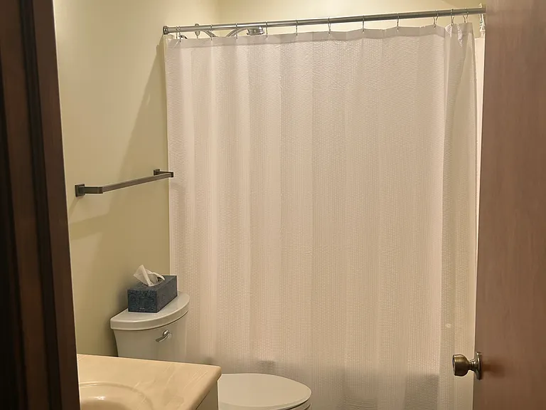 1 Lyndhurst Village Ct — Photo 8