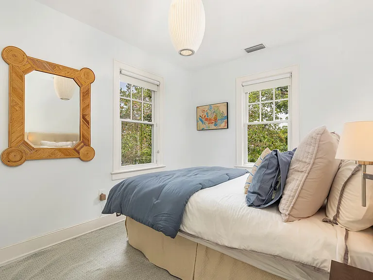 230 Sunset Rd — Photo 31