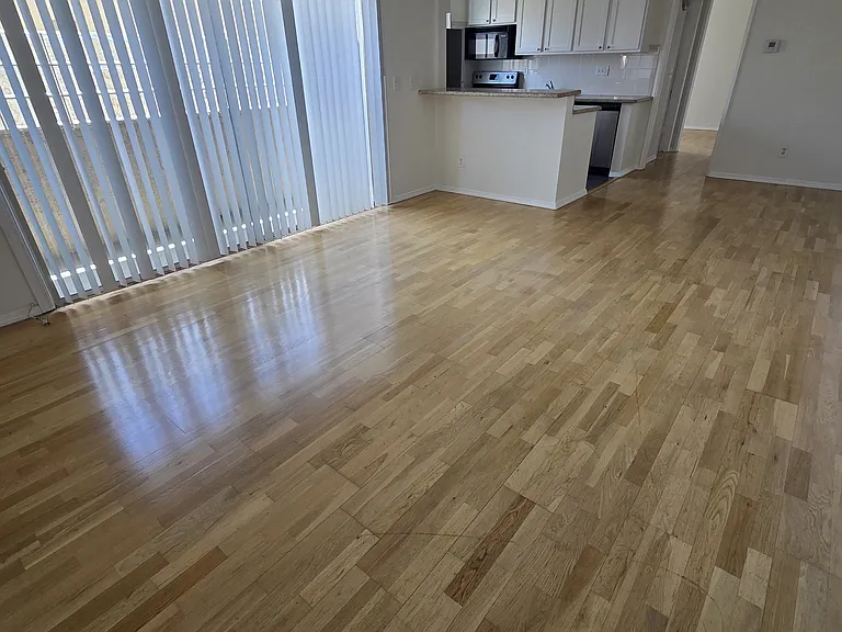 423 S Holt Ave #203 — Photo 1