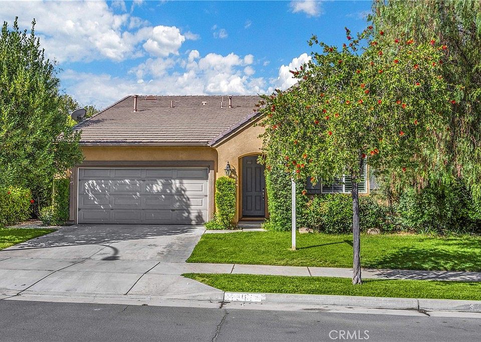 1st image of 25165 Lemongrass St