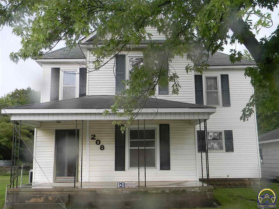 1st image of 208 N Green Acres Ave
