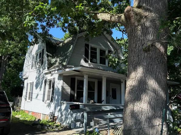 21 104th Street, Troy, NY 12180