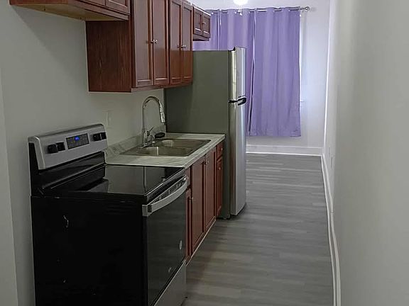 4th image of 14 Hammett Street Ext Unit A