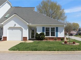 105 Acorn Ln, Yorktown, VA