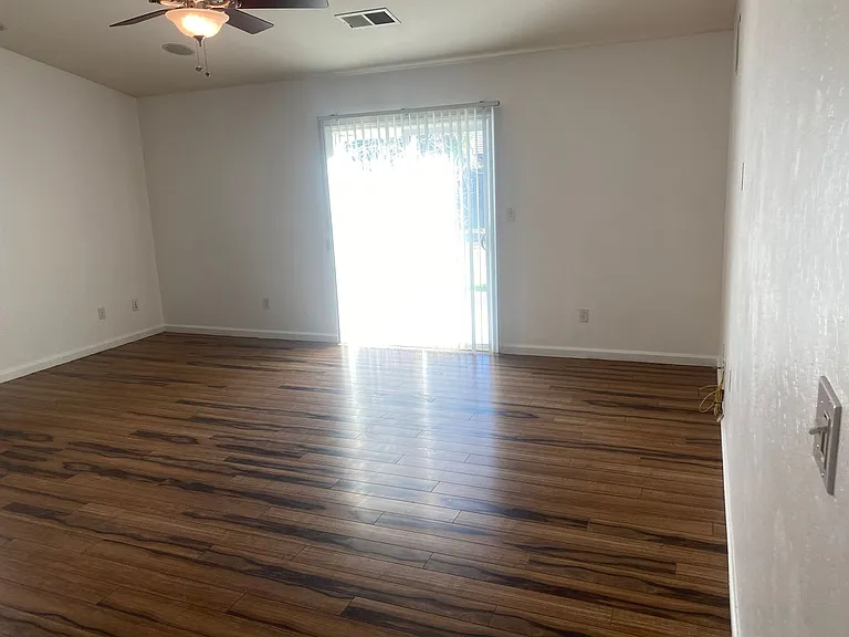 4335 E Murray Ave — Photo 7