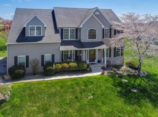 408 Barnsgate Dr, Cochranville, PA 19330
