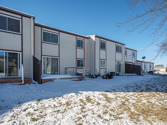 5th image of 1604 Meadow Cir SE