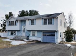 27 Chatham Cir, Salem, NH 03079